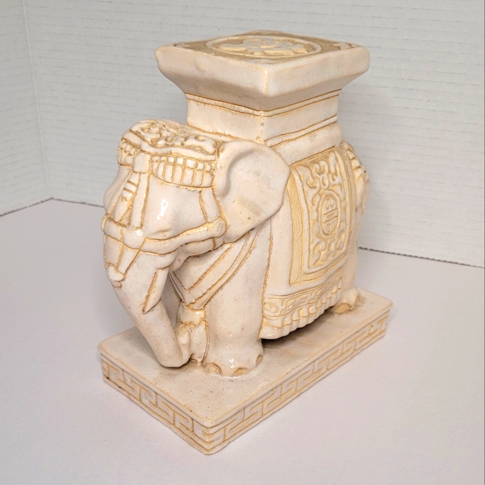 Asian Style Vintage Elephant Stand Statue - Picture 2 of 12